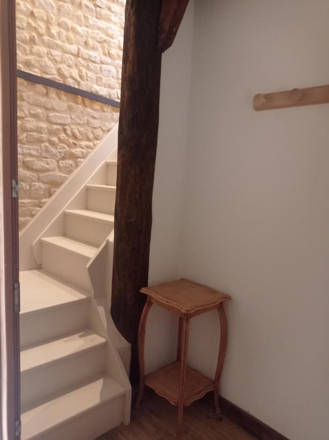 Maris Domus Pres Des Plages Du Debarquement Bayeux Exterior foto